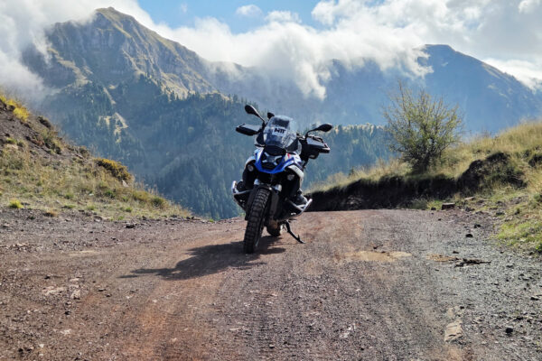 tour gravel greece