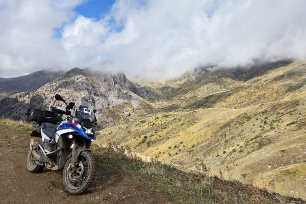 tour gravel greece